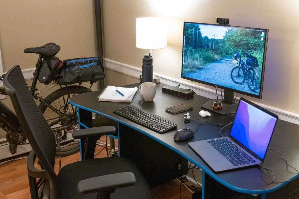 安迪家庭办公室的照片